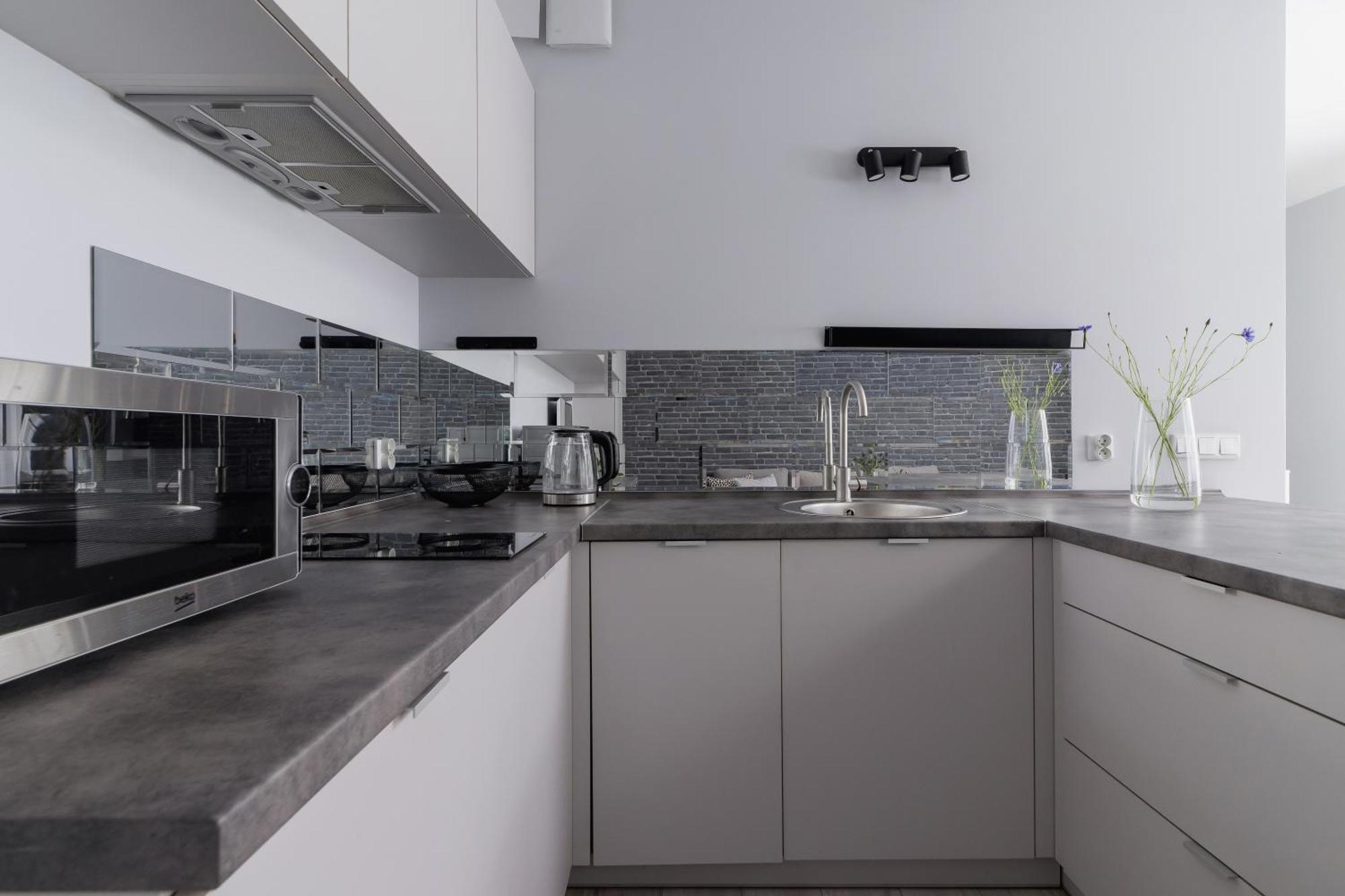 One Bedroom Apartment With A Balcony - Dietla 109 Street كراكوفيا المظهر الخارجي الصورة
